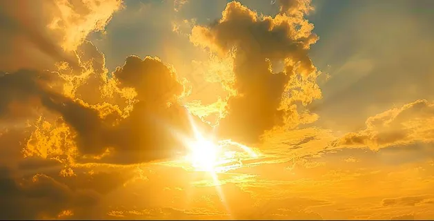 清晨日出朝霞云层山川摄影图