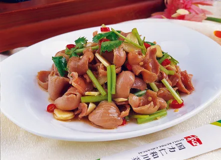 脆拌生海鱼肚  28元每份