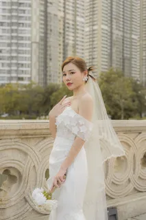 白色婚礼裙子漂亮新娘5