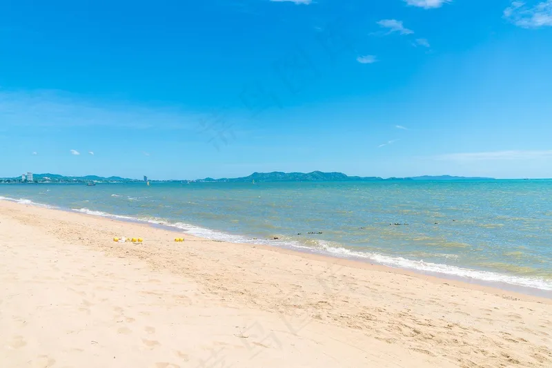 大海沙滩图片