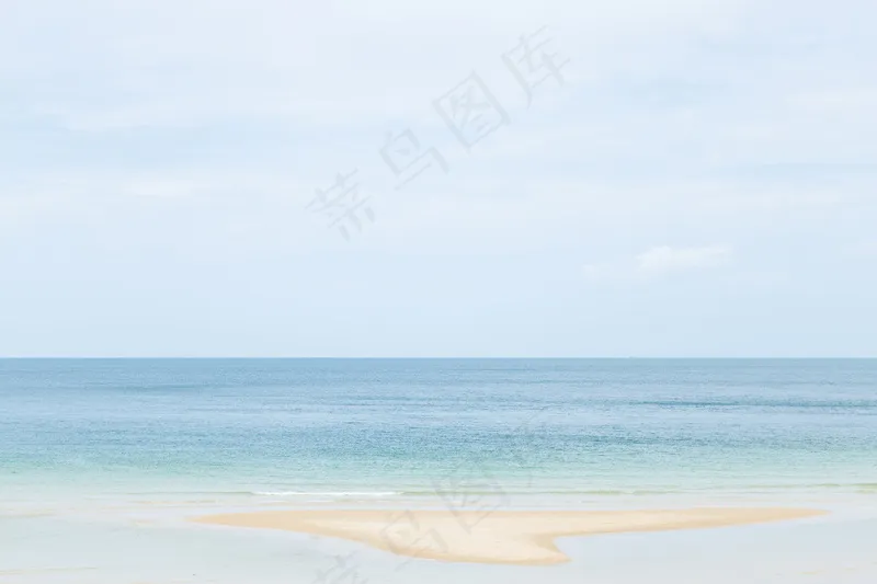 大海沙滩图片