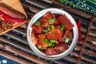 砂锅红烧肉美食