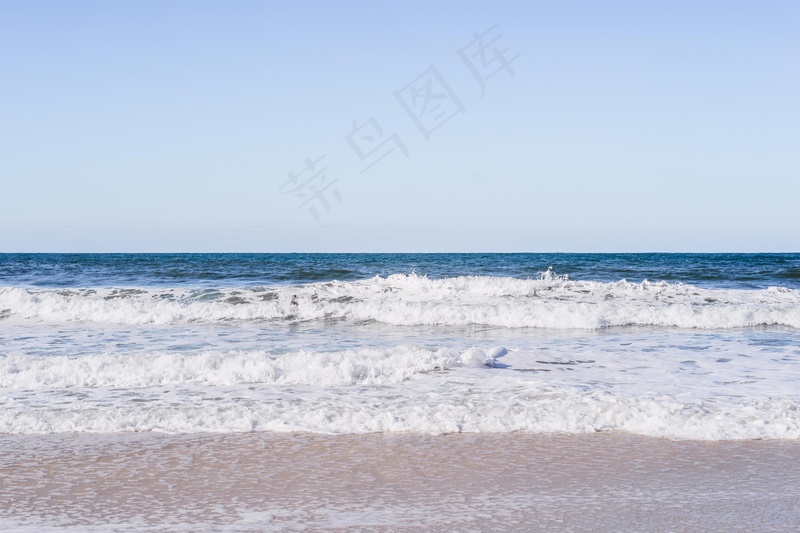 大海沙滩图片