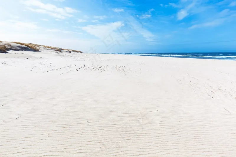 大海沙滩图片