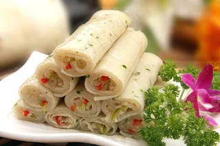 请柬煎饼卷菜  20元