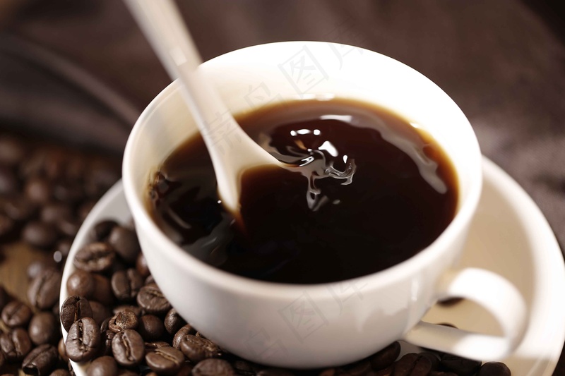 现磨黑咖啡饮品