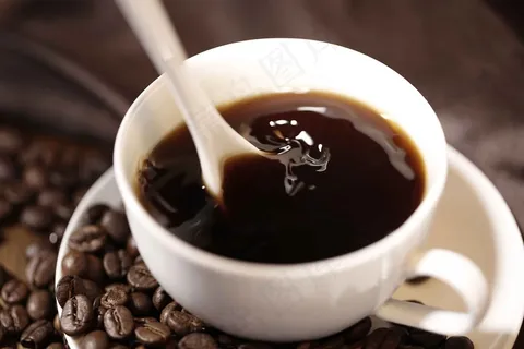 现磨黑咖啡饮品