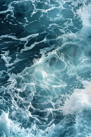 深蓝色的海洋海水摄影图