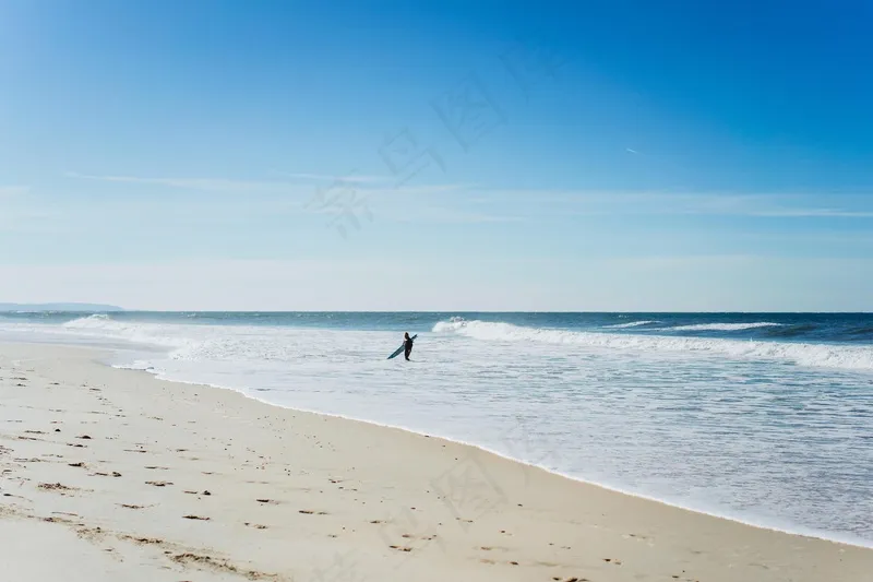 大海沙滩图片