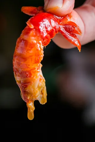 龙虾尾特写美食背景