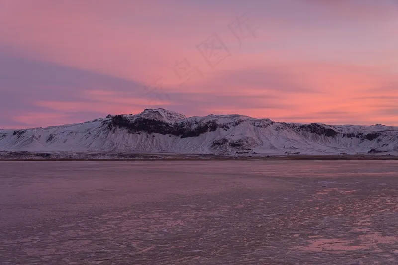 山脉冰川图片