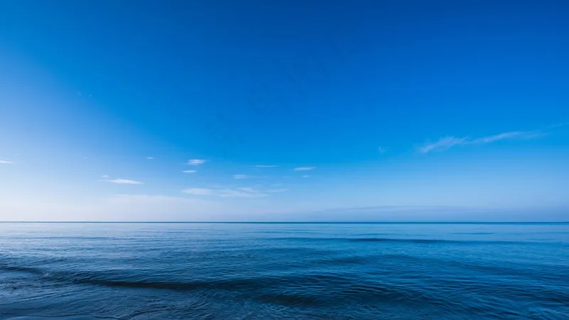 大海沙滩图片