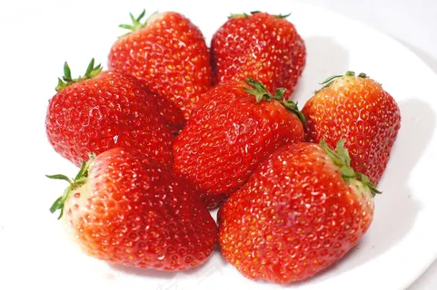 新鲜草莓水果