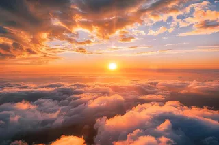 清晨日出朝霞云层摄影图 