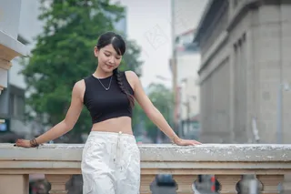 户外时尚运动女生2