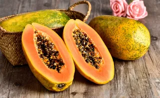 新鲜木瓜水果