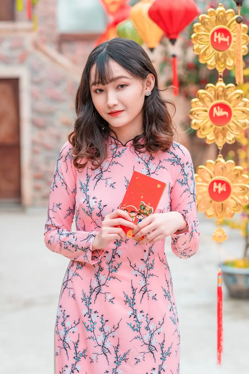 春节出游的迷人女孩1