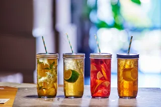 夏季冰爽果汁饮品