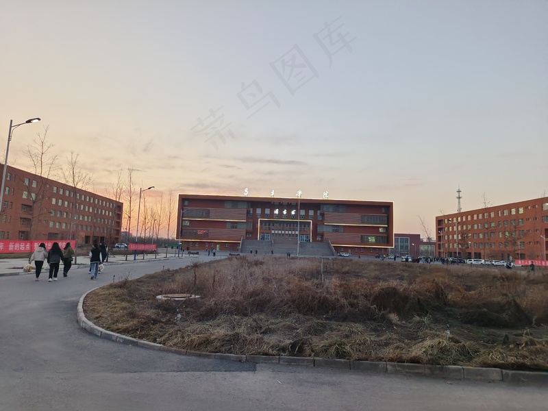 校园风景图