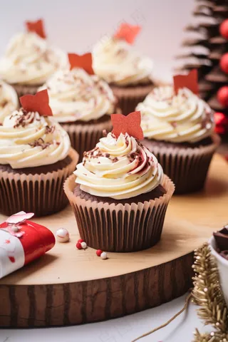 巧克力纸杯蛋糕奶油节日甜点摄影图