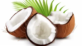 新鲜椰子裂开的椰子椰果摄影图