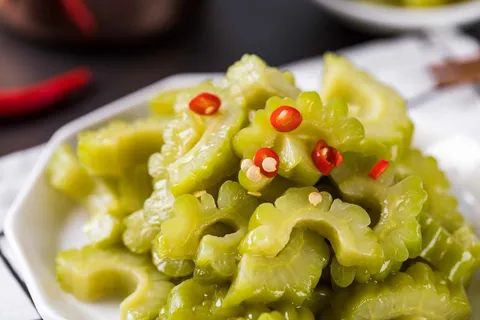 凉拌苦瓜美食