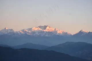 金色山脉层林尽染