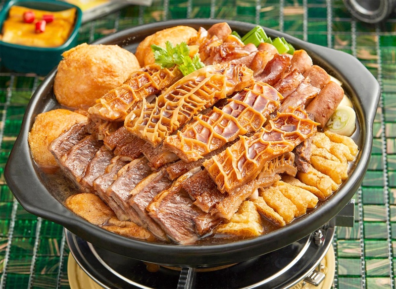 牛杂煲美食图片