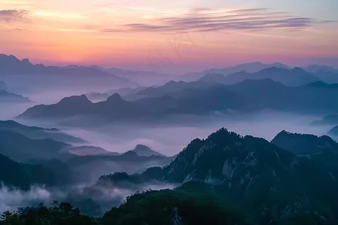 清晨日出朝霞云层山川摄影图 清晨日出朝霞云层山川摄影图