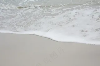 大海沙滩图片