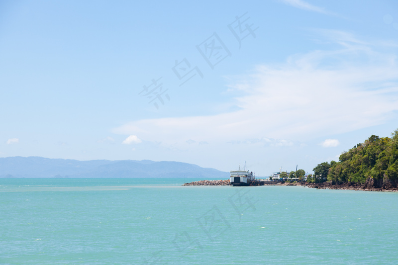 大海沙滩图片
