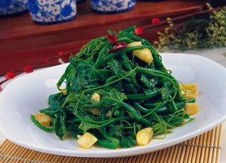 拍蒜龙须菜  16元每份