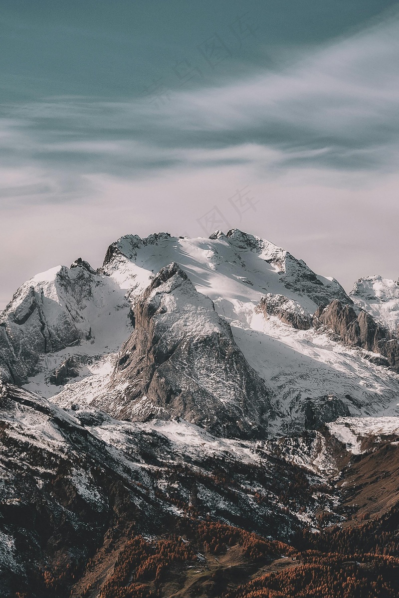 雪山秋色图
