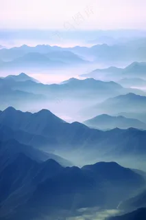 山川山峰层峦叠嶂翠绿摄影图 山川山峰层峦叠嶂翠绿摄影图