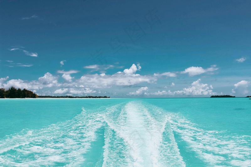 碧海的蓝天