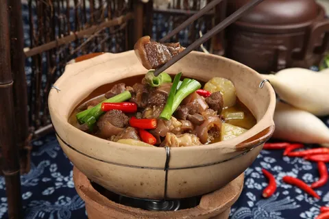 砂锅羊肉美食