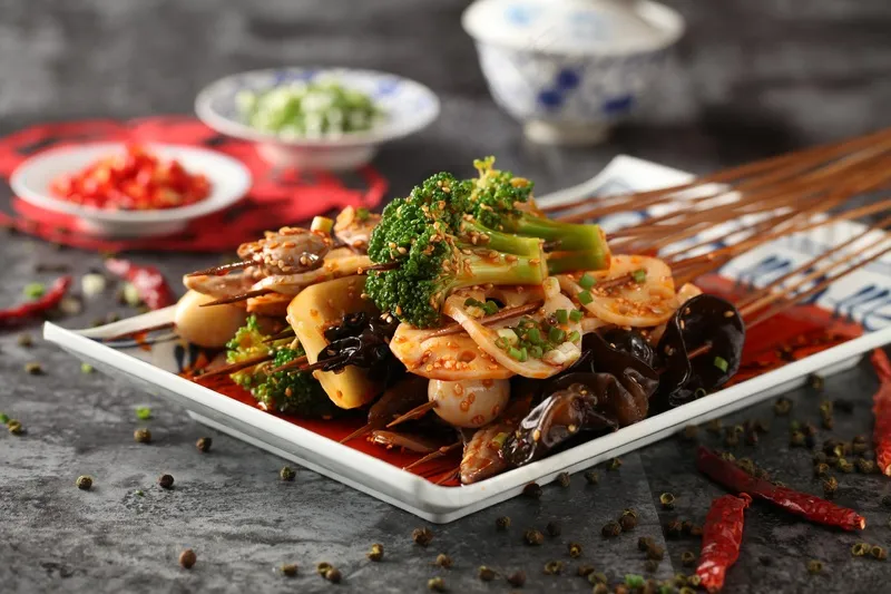 麻辣烤串串串香美食 麻辣烤串串串香美食