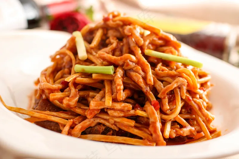 鱼香肉丝美食