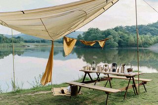 户外露营野餐春游摄影图