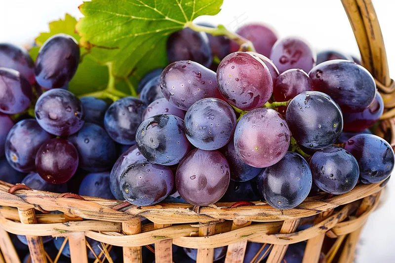 葡萄水果摄影图(4032x2688)