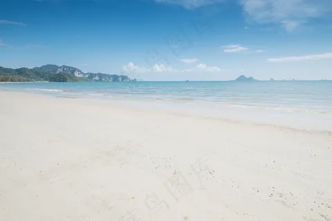 大海沙滩图片