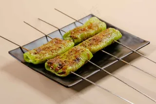 青椒辣椒烧烤美食