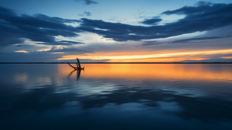 夕阳晚霞湖面倒影天水一色摄影图(4368x2448)