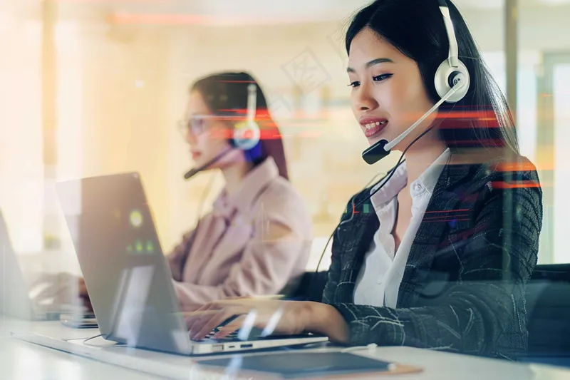 商务客服职业女性摄影图(4032x2688)