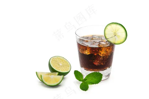 青柠冰爽可乐饮品