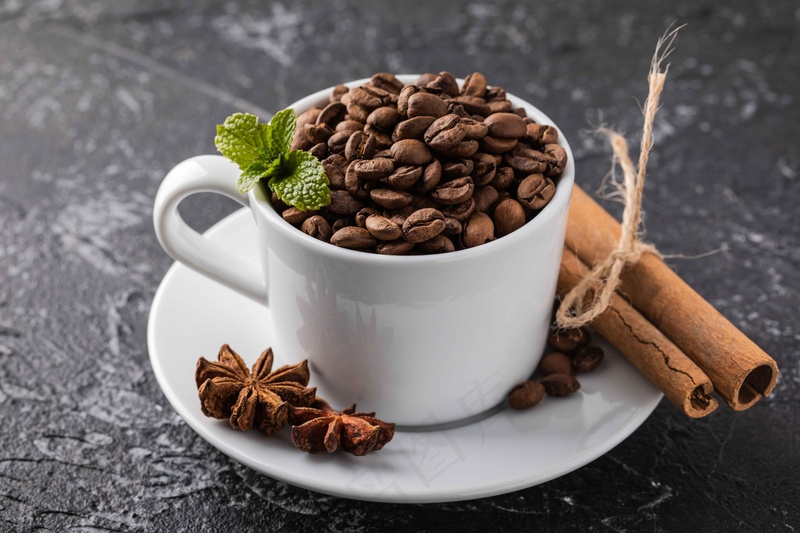 咖啡豆肉桂咖啡