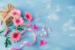 鲜花礼物礼盒妇女节女神节摄影图