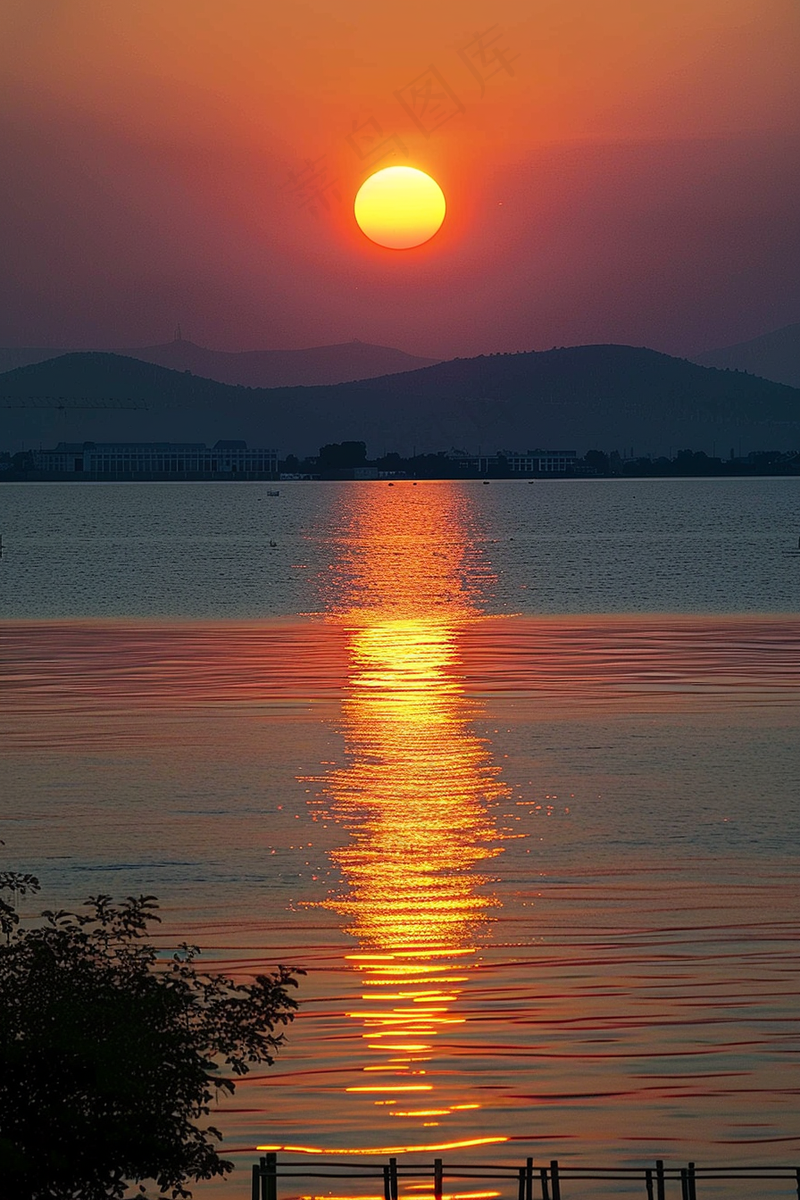 夏日落日海报沙滩晚霞摄影图(2688x4032)
