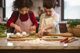 儿童烹饪食物学习厨房摄影图