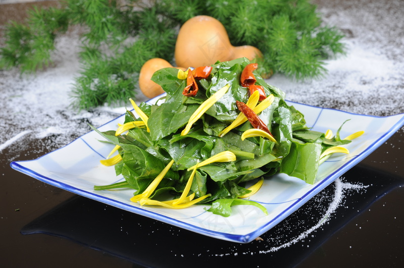 炝拌菠菜叶  15味型：炝香、咸酸 主料：菠菜叶